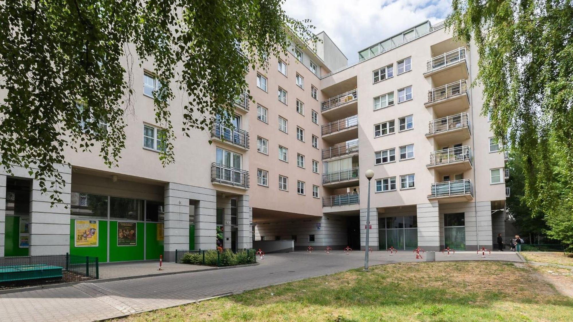 Elektoralna 12A - Colorful Apartment With Balcony By Noclegi Renters Varşovia Exterior foto